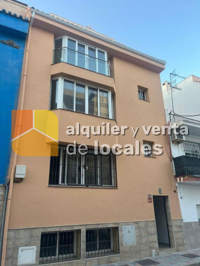 Edificio Con Lugar de Residencia en Venta en Fuengirola