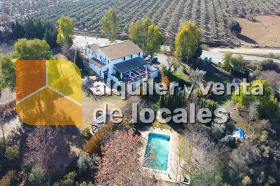 Hotel Restaurant for Sale in Villanueva de Tapia