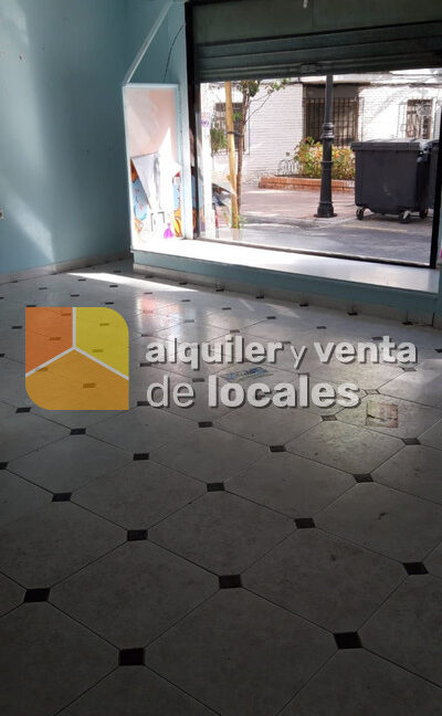 Shop for Sale in Estepona